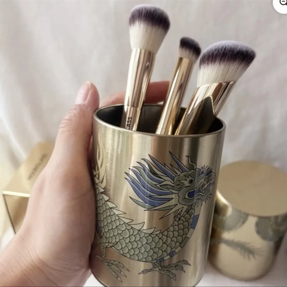 Hourglass Complexion Essentials Brush Set - Dragon Limited Edition 2024   ~NEW~